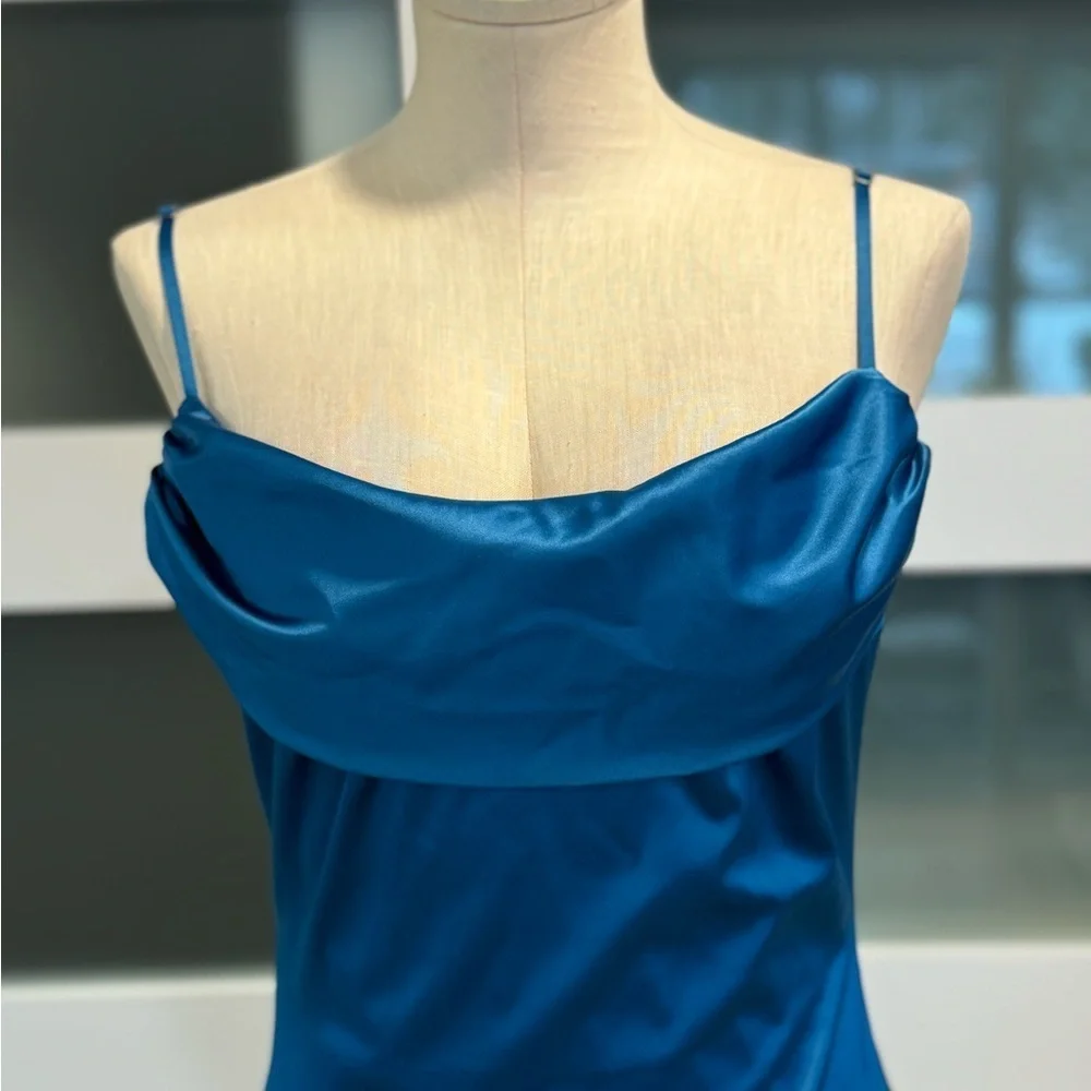 OH POLLY size 10 mini spaghetti strap cerulean blue mini satin dress - Picture 3 of 16